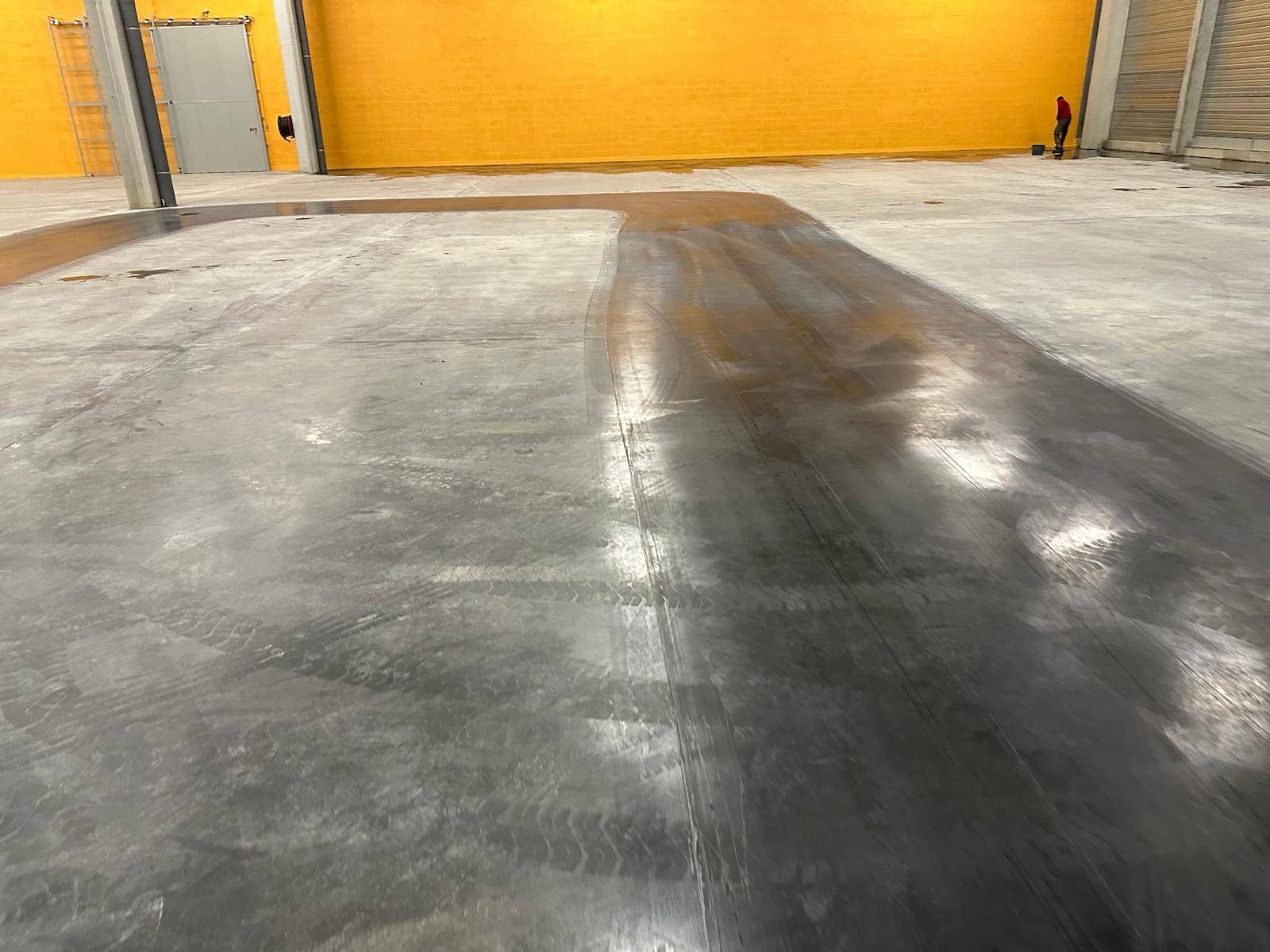 Dalle nettoyage pendant 